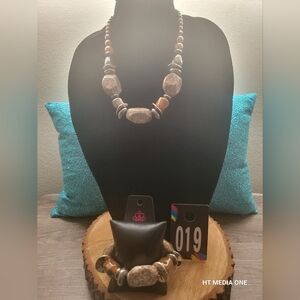 #19 MYSTERY PAPARAZZI JEWELRY BOX SALE 10 PCS